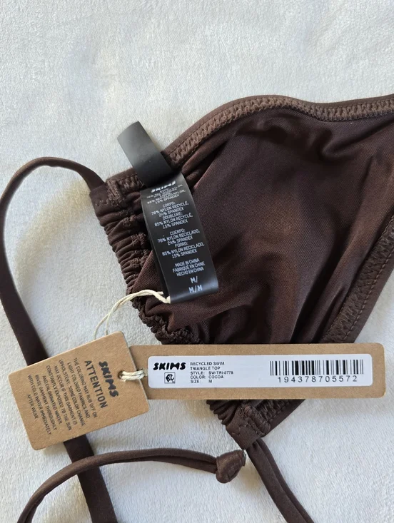 SKIMS▪️Recycled Swim Triangle Bikini Top in Cocoa - Picture 2 of 5